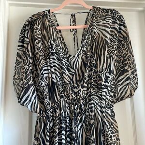Limited edition Express X Rachel Zoe kaftan style dress